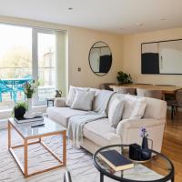 The Weavers Field Place - Classy 3BDR Flat with Terrace