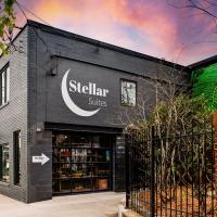 Stellar Suites，位于路易斯威尔的酒店