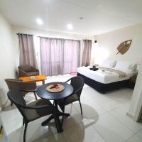 Wolfgramm Beachfront Motel，位于UtungakeLupepau'u International Airport - VAV附近的酒店