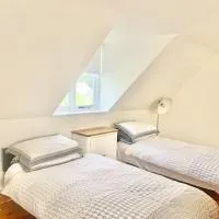 Delightful Ely house Bright and warm with cathedral view，位于伊利的酒店