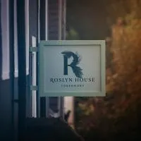 Roslyn House，位于托伯莫里的酒店