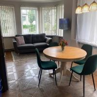 2 bedroom apartment close to Kaunas airport in Karmelava，位于卡梅拉瓦考纳斯机场 - KUN附近的酒店