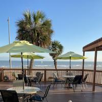 Wingate by Wyndham Galveston East Beach，位于加尔维斯敦海塘区的酒店