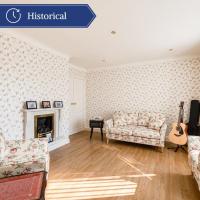 George Harrison's Former 3Bed Home in Liverpool，位于斯皮克利物浦约翰·列侬机场 - LPL附近的酒店