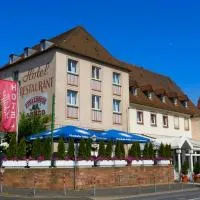 Hotel Schäffer - Steakhouse Andeo，位于格明登的酒店
