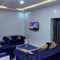 JKA 2-Bedroom Luxury Apartments，位于拉各斯的酒店