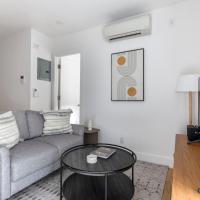 West Village 1br w in-unit wd nr park NYC-1334，位于纽约West Village的酒店