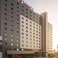 Ramada Plaza by Wyndham Bucharest Convention Center,位于布加勒斯特的酒店