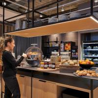 Zleep Hotel Lausanne-Chavannes，位于洛桑Chavannes-pres-Renens的酒店