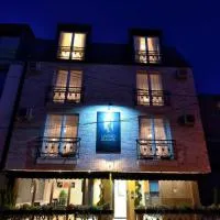 Living Rooms Hotel，位于斯科普里的酒店