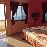 Saguntara Beach Homestay，位于Vengurla的酒店