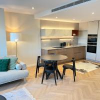 2 Bedroom Modern Family Flat-Apartment Fulham London，位于伦敦富勒姆的酒店