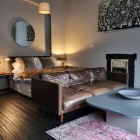 10 Large Elegant Studio - Prime Location - Comfortable - Private，位于布莱顿霍夫霍夫的酒店
