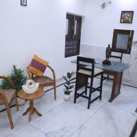 divine India Service Apartment 1Bhk,L-36B,Saket，位于新德里Saket的酒店