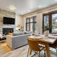Chicane by AvantStay Close to the Ski Slopes in this Majestic Home in Park City，位于帕克城峡谷区的酒店