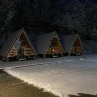 Căsuța - La Țanc,位于Martinie的酒店