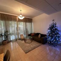 Peaceful home near beach & car，位于迪拜Jebel Ali Seaplane Base - DJH附近的酒店