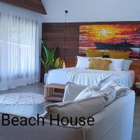 Bombua Beach House，位于卢甘维尔Norsup Airport - NUS附近的酒店
