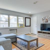 Chicago Vacation Rental Condo 11 Mi to Downtown，位于芝加哥罗杰斯公园的酒店