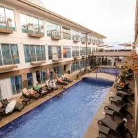 Beachfront Hotel Tramonto，位于雅科的酒店