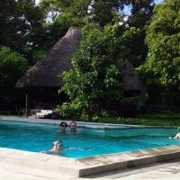 The Nyerere Selous Ngalawa Tented Camp，位于Kwangwazi的酒店