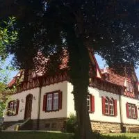 Gästehaus "Unsere Stadtvilla" Hechingen，位于黑欣根的酒店