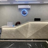 قمة راحتي للشقق المخدومة Qimat Rahaity SERVICED APARTMENTS，位于延布延布机场 - YNB附近的酒店