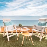 安吉拉成人推荐酒店，位于福恩吉罗拉洛斯波利奇斯海滩的酒店