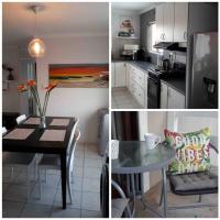 Gorgeous Self Catering Cottage off Umhlanga Rocks，位于德班德班北的酒店