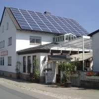 Gasthof Pension Grüne Au，位于Obernzenn的酒店