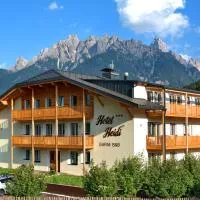 B&B Hotel Heidi，位于多比亚科的酒店