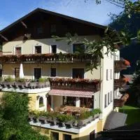 Landhotel Almrösl im Großarltal，位于Hüttschlag的酒店