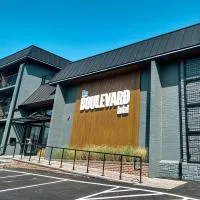 The Boulevard Hotel，位于Beach Haven Gardens的酒店