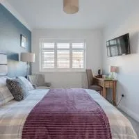 Apple House Wembley -Double Room with Ensuite，位于埃奇韦尔的酒店