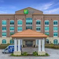 Holiday Inn Express & Suites Charleston Arpt-Conv Ctr Area by IHG，位于查尔斯顿的酒店