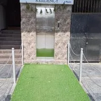 Hotel The Grand Jashi Residency，位于Pātan的酒店