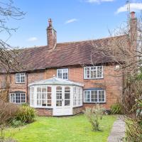 The Milkhouse Cottage by Huluki Sussex Stays