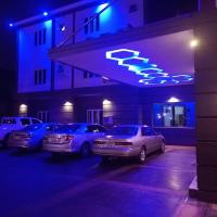 Merzino Palace，位于乌约Akwa Ibom Airport - QUO附近的酒店