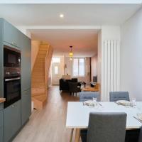House in Lille near Euratech private terrace.，位于里尔Bois Blancs的酒店