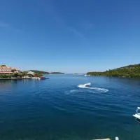 Adio Mare，位于波梅纳的酒店