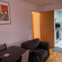 Two bed fully furnished apt