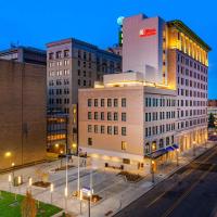 Hilton Garden Inn Flint Downtown，位于弗林特主教国际机场 - FNT附近的酒店