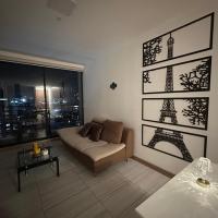 Five Stars Suites - Paris - Quito，位于基多贝拉维斯塔区的酒店