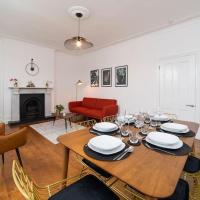 [Luxury 3 bedroom flat in Wimbledon Village] - walking distance from the tennis courts，位于伦敦温布尔登的酒店