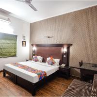 FabHotel City Chalet Saket，位于新德里Saket的酒店
