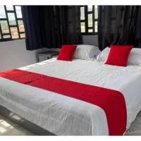 Hotel Puerta Sur，位于科米坦德多明格斯的酒店