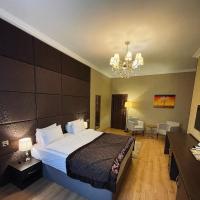 GOLDEN SQUARE Baku HOTEL，位于巴库Yasamal 的酒店