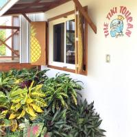 The Tiki Toucan Tropical Suite + Private Pool，位于珀拉什奇亚Placencia Airport - PLJ附近的酒店