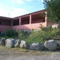 Agriturismo Farris Massimo，位于Perfugas的酒店