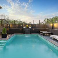 Hotel Blue Chip - My Downtown Hotels，位于Dabok达博克机场 - UDR附近的酒店